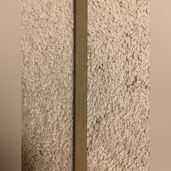 Express Chain Belt - Picture 6 of 6